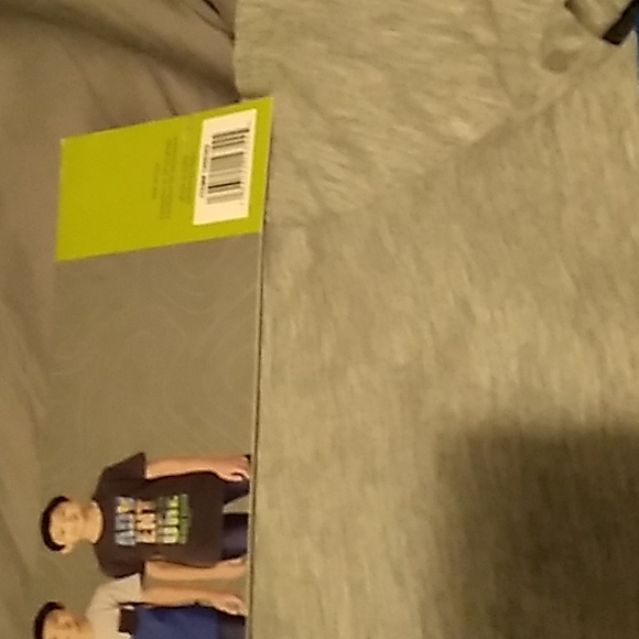 3 Pack Youth t-shirts boys size XS 5/ 6 Gray, Blue & Light Blue - Picture 8 of 12